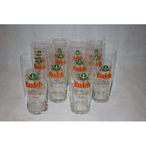 215 - 12 Budels Bier glasses