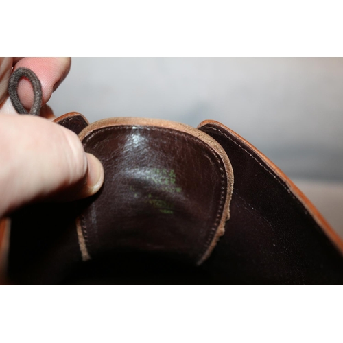 37 - A pair of brown Mark and Spencer's lace up shoes. Believed to be size 9