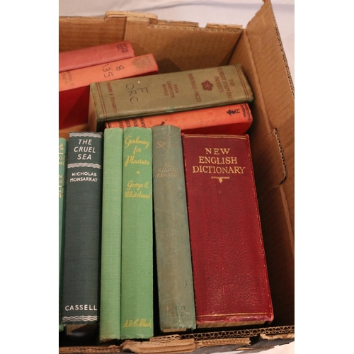 41 - Box of vintage books including Dictionary, Thesaurus, Latin Poets and more