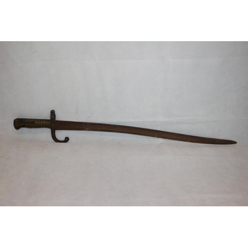 69 - Old Metal long blade Bayonet