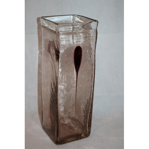 82 - Bubble Glass vase with a drip red motif