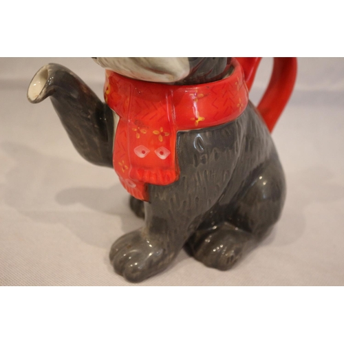 97 - Novelty teapot in the style of a French Bulldog