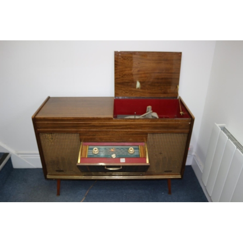 10 - Great Retro GEC Stereo Radiogram in Wood Cabinet. Radio Lights up but not Fully Tested. This is a Gr... 