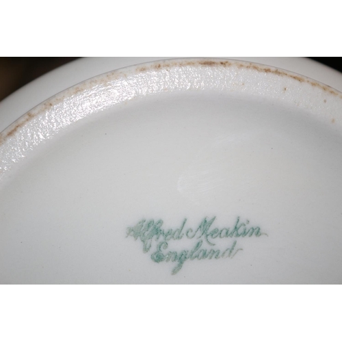 109 - A Nice Selection Of China Including Minton And Alfred Meakin