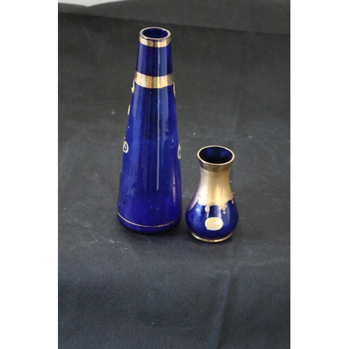 111 - Bohemian Vases Finish In Cobalt Blue