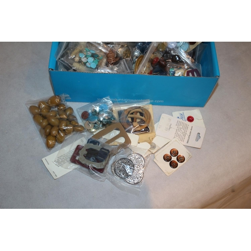 28 - Good Quantity of Vintage Mixed Size and Coloured Buttons Including Some Buckles