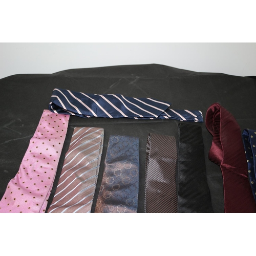 53 - 9 Men's Neck Ties of Various Patterns and Colours