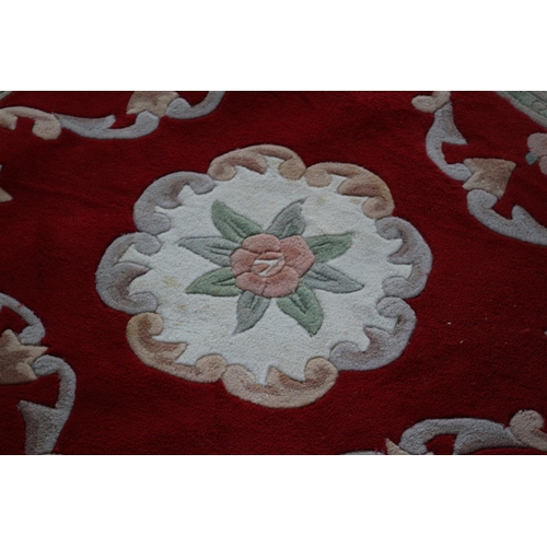 242 - Very Nice Piled Rug with Nice Floral Pattern- 150cm