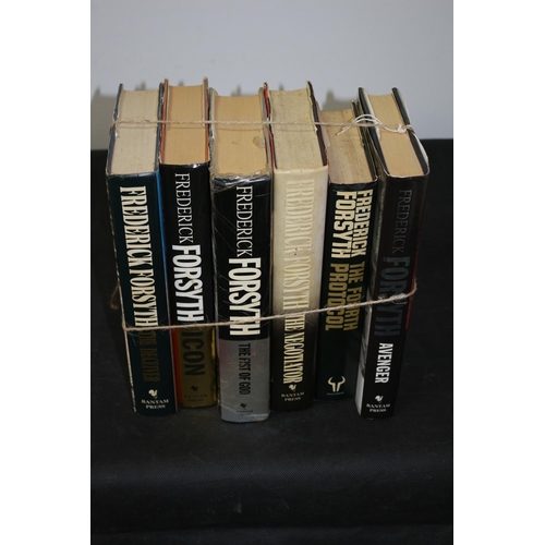 237 - 6 Frederick Forsyth Hardback Books