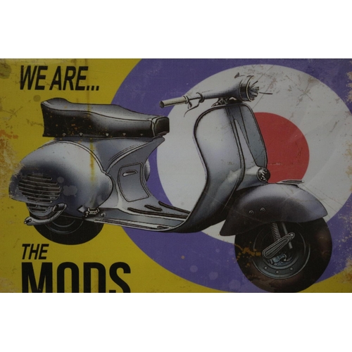 243 - Metal 'We Are The Mods' Sign 30cm x 20cm