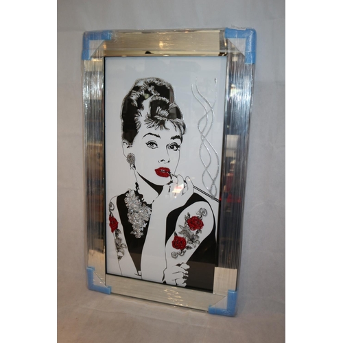 353 - The Iconic Audrey Hepburn Liquid Art Mirrored Picture. Size: H: 100cm x W: 60cm