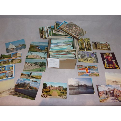 7 - A Box With A good Quantity of Postcards 1960 -1990's