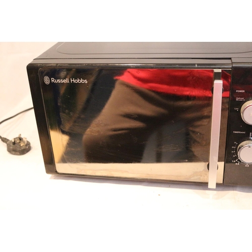 101 - Russel Hobbs Small Microwave - Working