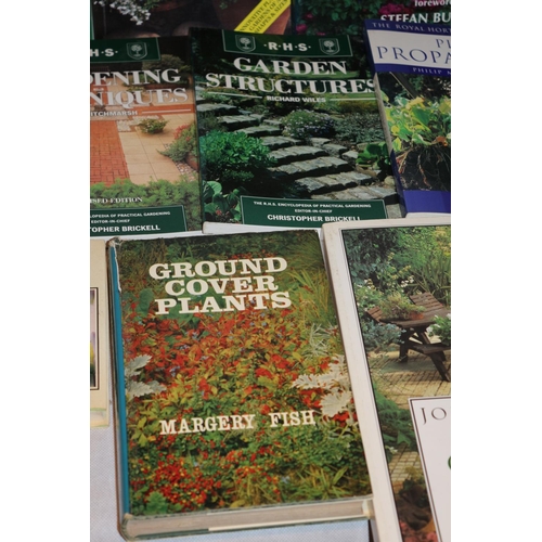 116 - Large Quantity of Garden Books