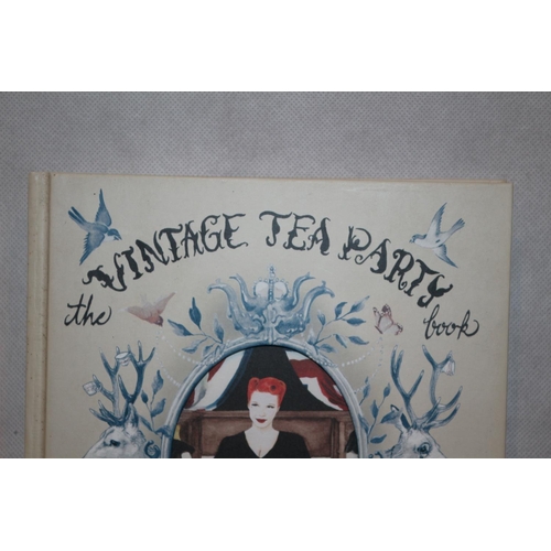 91 - Quality Book - The Vintage Tea Party Book