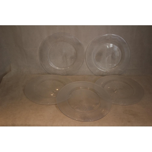 134 - 5 Ribbed Glass Large Plates Approx. 32.5 CM Diameter