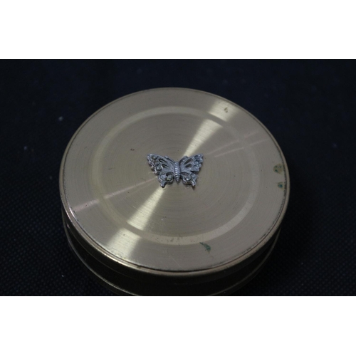 187 - Margaret Rose Powder box With Butterfly Motif