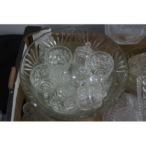 198 - A Large Selection Of Clear Glass Including Punch Bowl