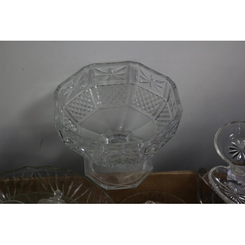 198 - A Large Selection Of Clear Glass Including Punch Bowl