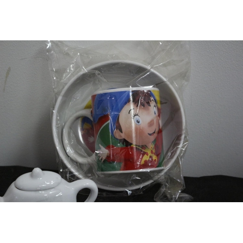 469 - A Hello Kitty Tea Set And Noddy Cup& Bowl