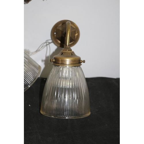 482 - Two Brass Wall Lamps With Glass Shades Un-Tested