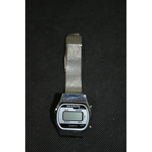 520 - A Classic Digital Watch by Braddon