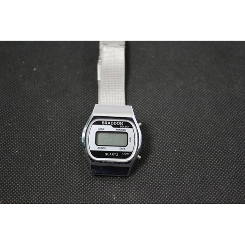 520 - A Classic Digital Watch by Braddon