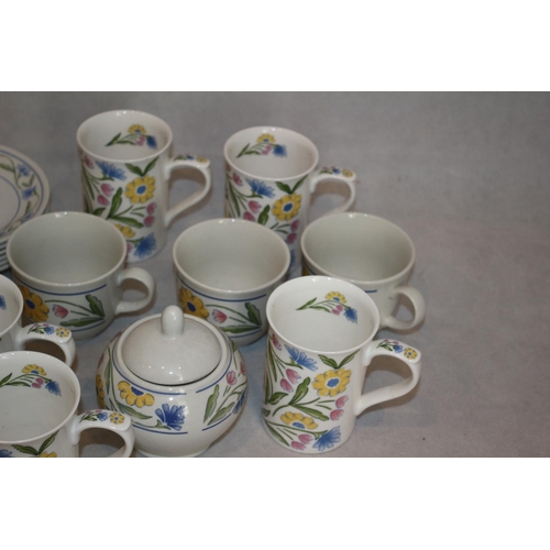 528 - Floral Patterned Breakfast Ware