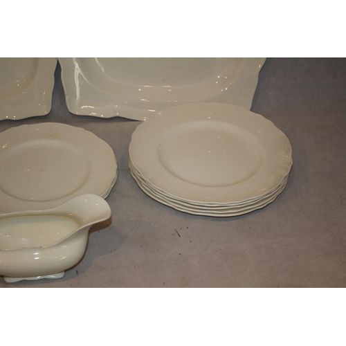 531 - Royal Winton Grimwades 17 Piece Dinner Set Some A/F