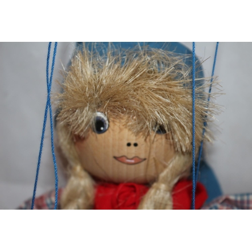 538 - Great Aged Handcrafted Puppet Of Young Girl in Box