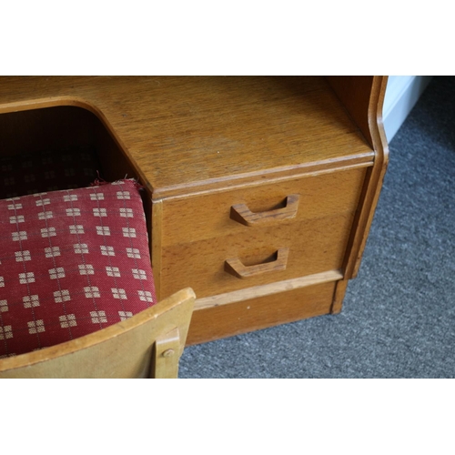 561 - 1950's G-Plan - Brandon Dressing Table With Mirror, Glass Shelf and glass Tops, Comes Complete with ... 