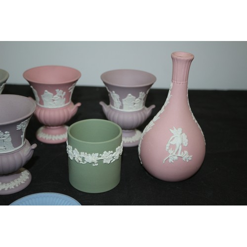 37 - 9 Pieces of Wedgwood In Various Colours Mainly Jasperware including a Vase and Urns