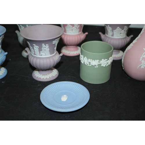 37 - 9 Pieces of Wedgwood In Various Colours Mainly Jasperware including a Vase and Urns