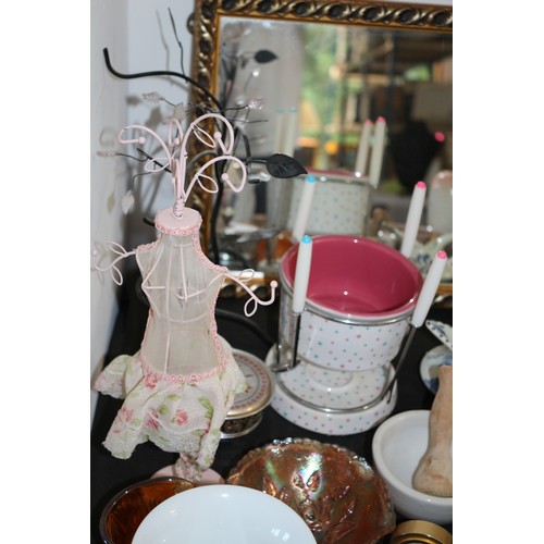 41 - This Lot is for Those who Love a Rummage as this is a Huge Quantity of Mixed Items Including Mirror,... 