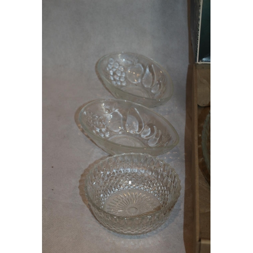 309 - A Good Selection of clear Glassware including a Box Fruit Bowl By Anques of France