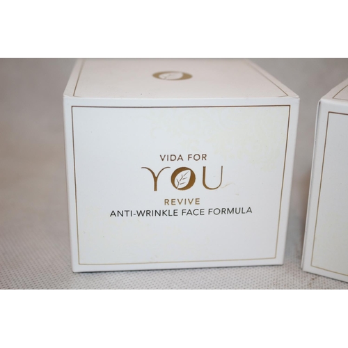 382 - 2 Cosmetic pots From VIDA FOR YOU one is Revive anti-wrinkle Face Cream the other Resooth Soothing F... 