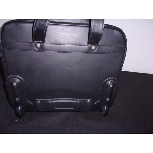 384 - Black Multi Compartment Flight/Office Holdall With Wheels