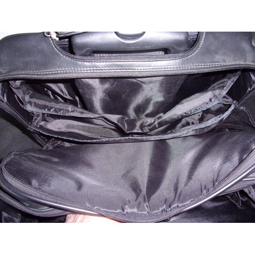 384 - Black Multi Compartment Flight/Office Holdall With Wheels