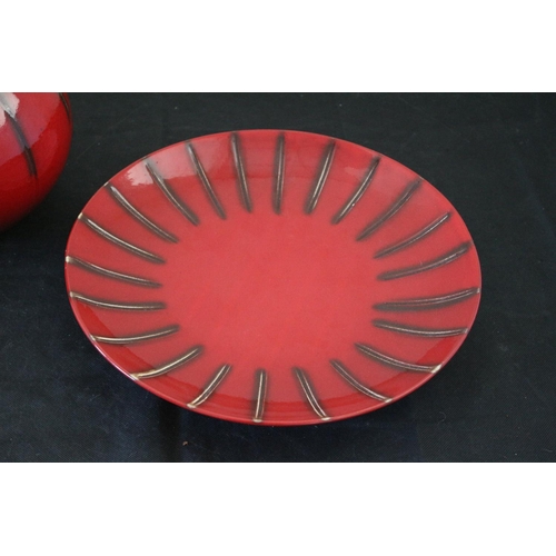 562 - Good Size Vibrant Vase And Platter. Platter Has Some Nibbles On Base