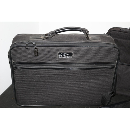 592 - A Selection of 4 bags and cases including laptop carrying case