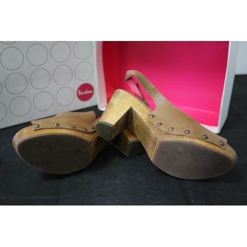 617 - Boden Shoes - Size 6UK - 39EU