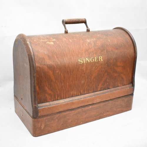 117 - Vintage Singer Sewing Machine in Wooden Case