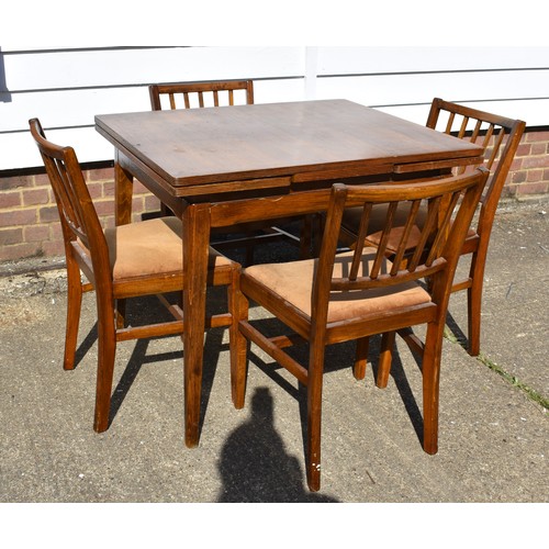 640 - Lebus Extendible Table 1940/50's with 4 Chairs