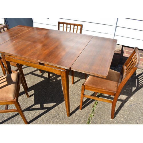 640 - Lebus Extendible Table 1940/50's with 4 Chairs