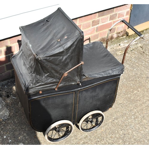 44 - An Antique Victorian Childs Pram