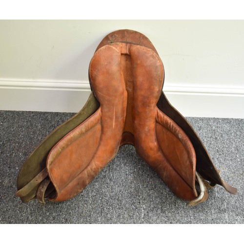 304 - Vintage Horse Saddle, perfect decorative piece. Size 17