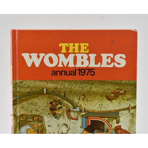 87 - Three Puffin Books, The Wombles and One Wombles Annual 1975