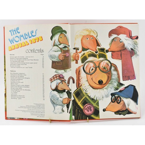 87 - Three Puffin Books, The Wombles and One Wombles Annual 1975