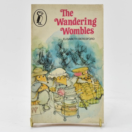 87 - Three Puffin Books, The Wombles and One Wombles Annual 1975