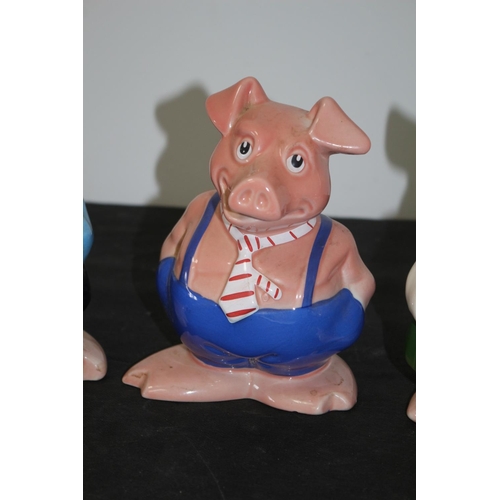 130 - Wade Nat West Piggy Bank Family - Set of 5